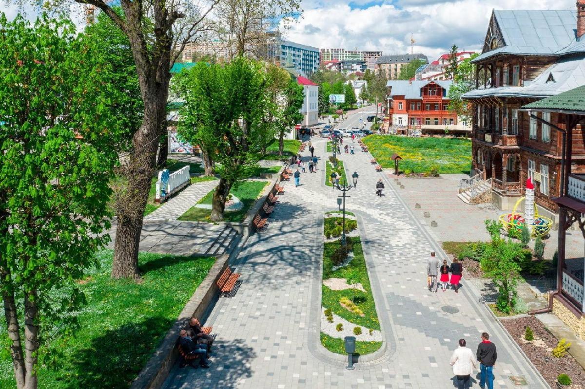 Apartplus Truskavets - Затишні Апартаменти Esterno foto
